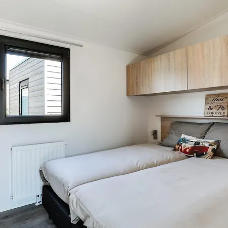6 Pers, Geen Tv, 3 Slaapkamers בית נופש נונספייט